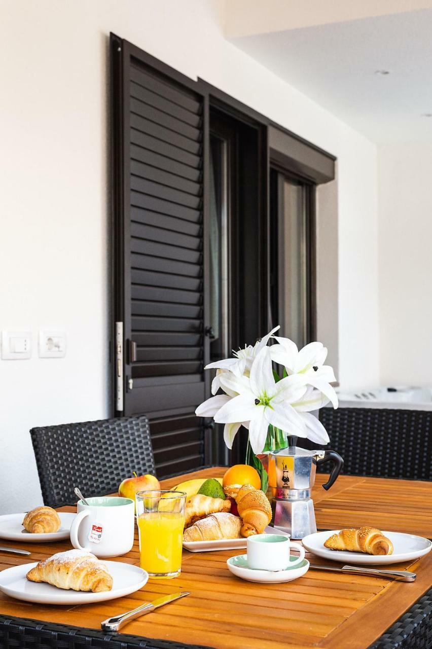Apartment Auretta Novigrad  Ngoại thất bức ảnh